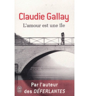 L'AMOUR EST UNE ILE