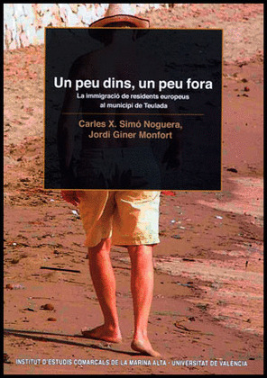 UN PEU DINS, UN PEU FORA