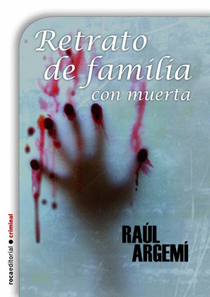 RETRATO DE FAMILIA CON MUERTA
