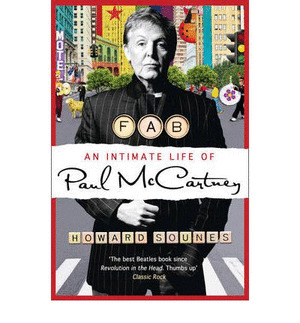 AN INTIMATE LIFE OF PAUL MCCARTNEY