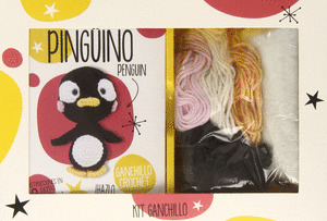PINGÜINO. KIT GANCHILLO LIBRO Y MATERIALES