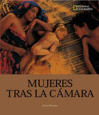 MUJERES TRAS LA CAMARA